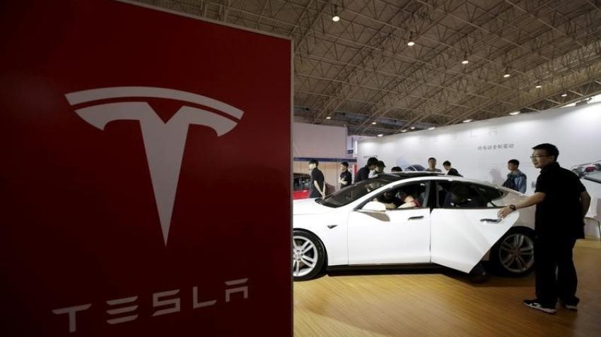 Tesla actualiza el sistema de seguridad de su Modelo S, tras ser hackeado